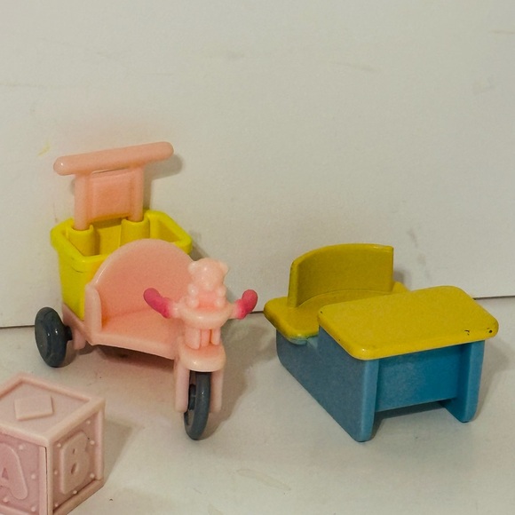 Calico Critter Set - Picture 8 of 9